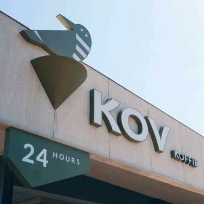KOV KOFFIE (Coffee Shop 24 Jam) 